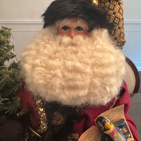 Limited edition Karen Didion light up Santa on elephant - Picture 10 of 13